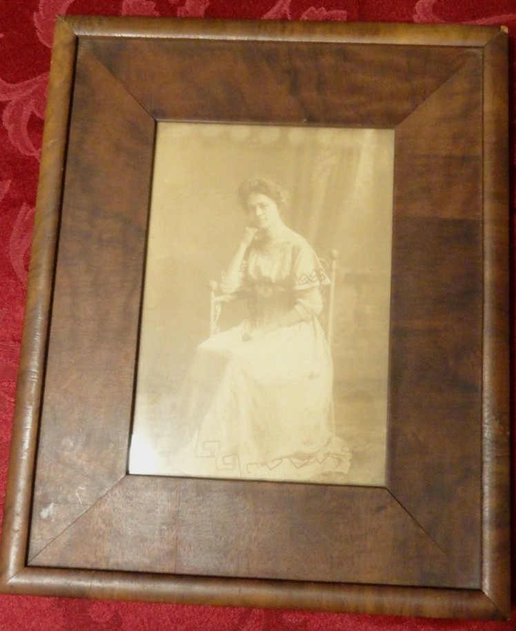 1904 MARY EVELYN NOBLE CAMPBELL FEB 4 1884-1974 PHOTO VINTAGE WOOD FRAME 10X12
