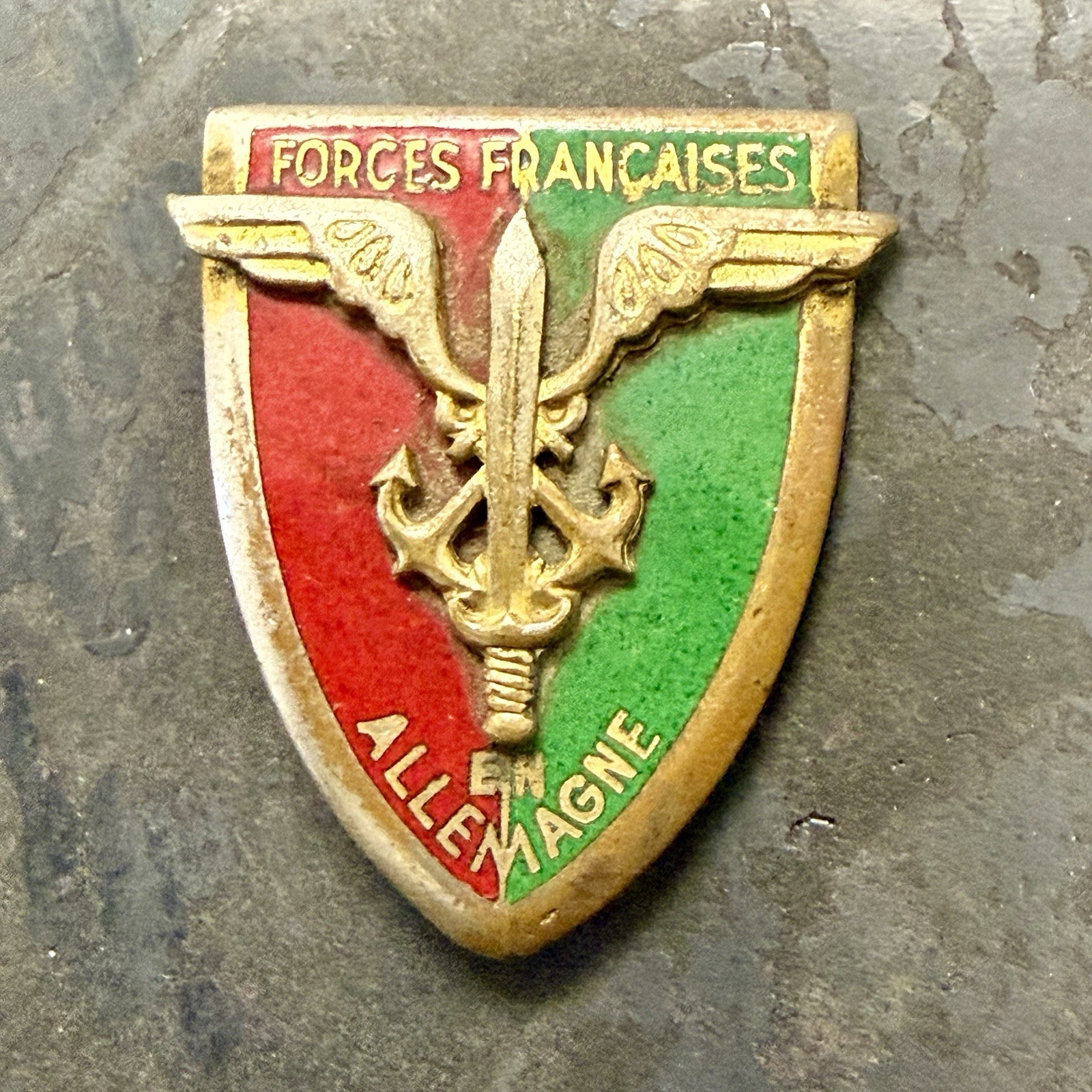 Post WWII 1950s French Occupation Forces In Germany Badge