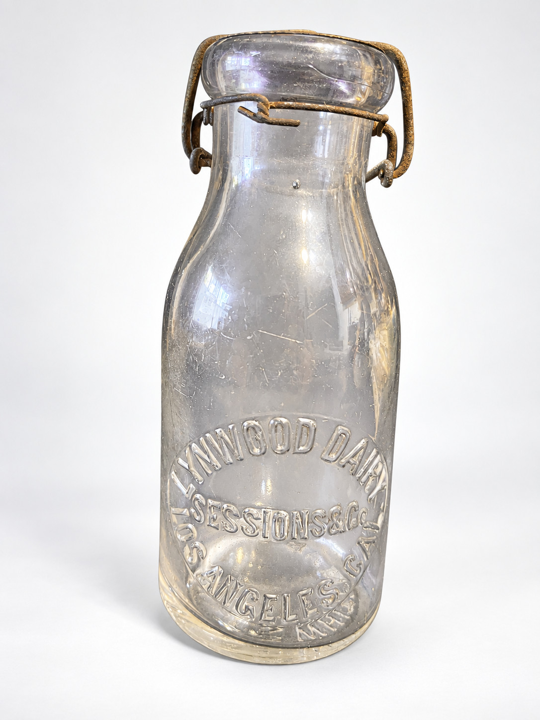 Rare Early 1900s Lynwood Dairy Sessions Los Angeles Milk Bottle Tin Top
