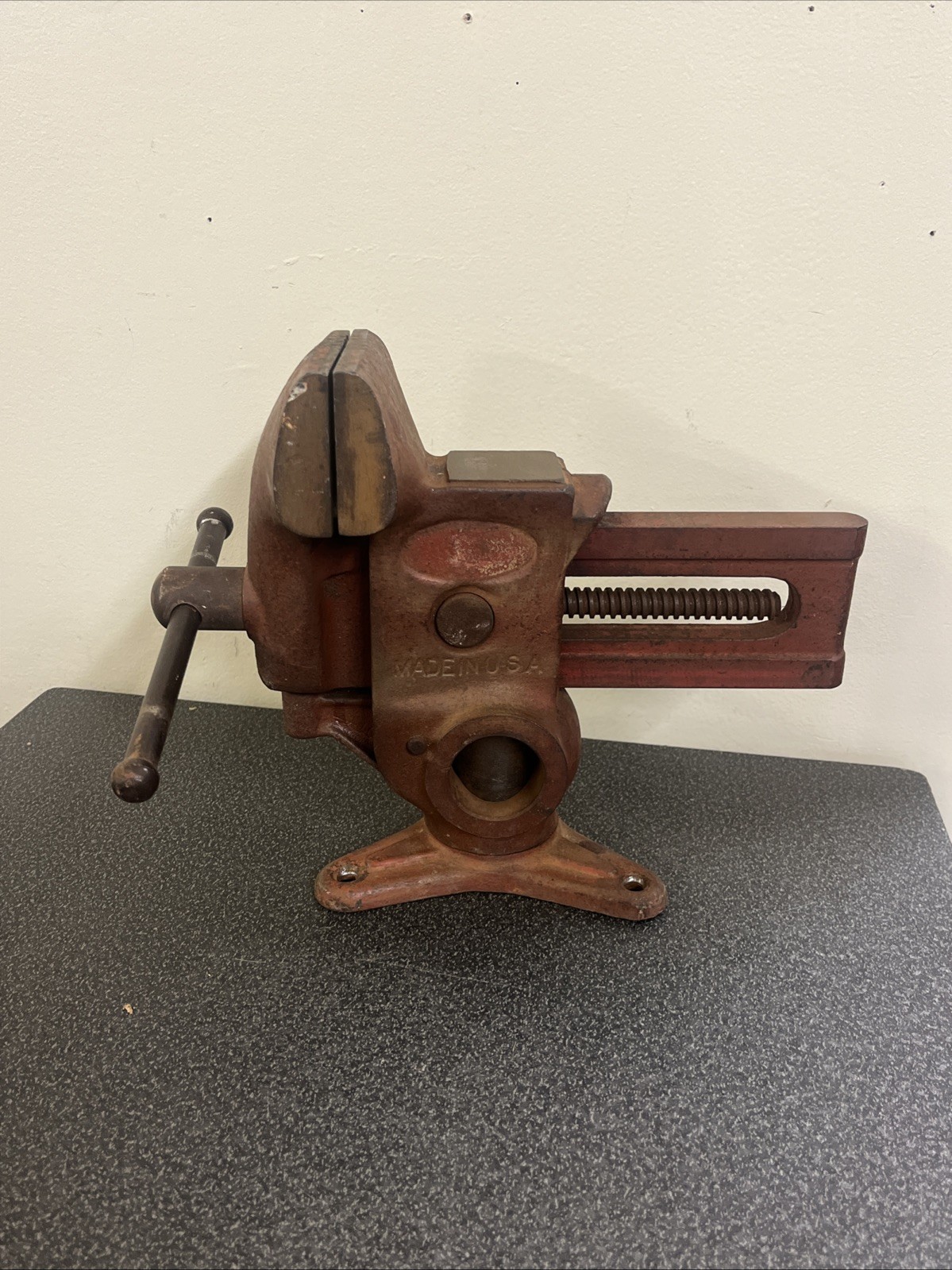 Vintage Will-Burt Co Versa-Vise 3.5