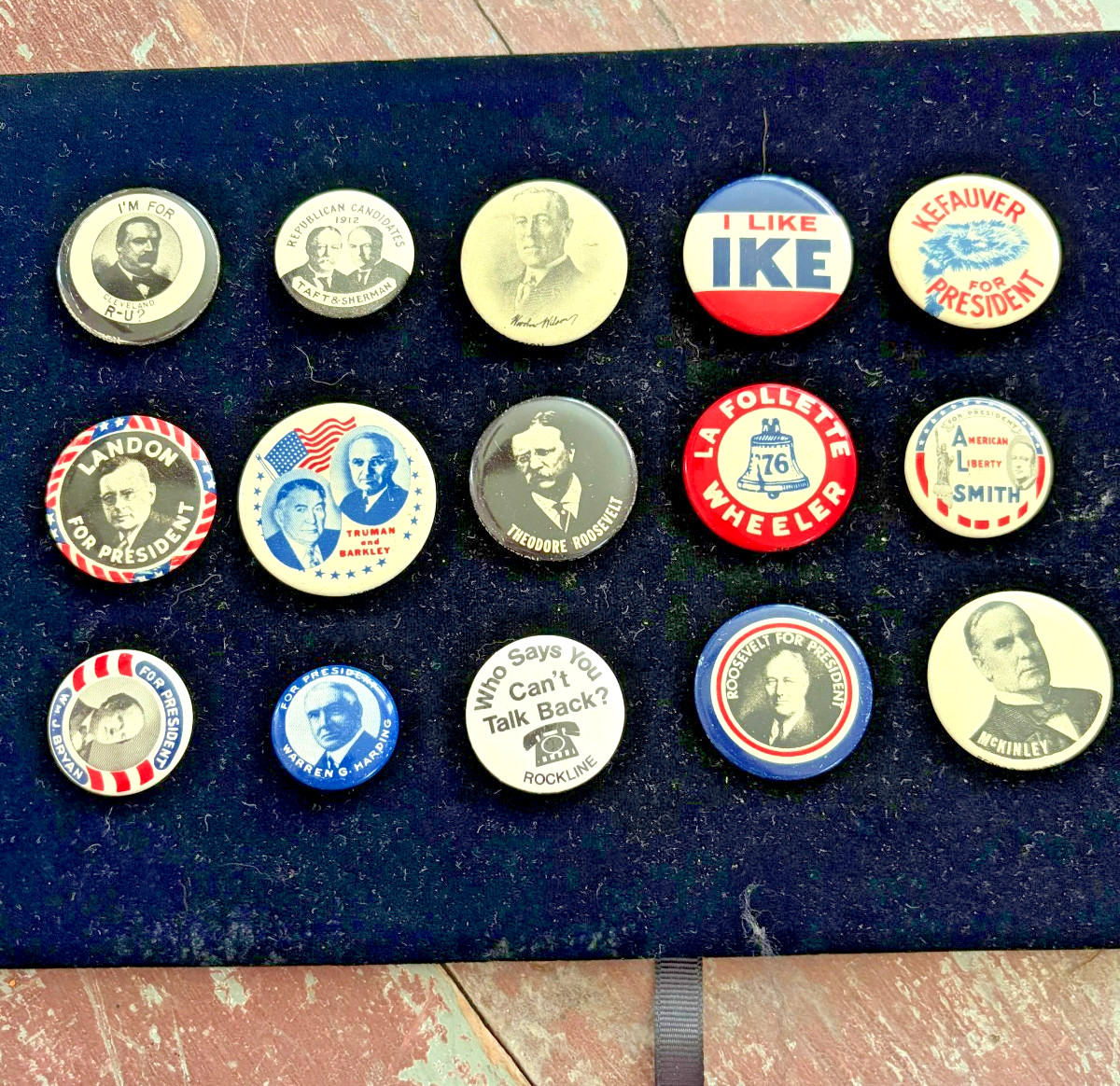 14  Presidential Candidate Buttons/Pins 70s  DS43