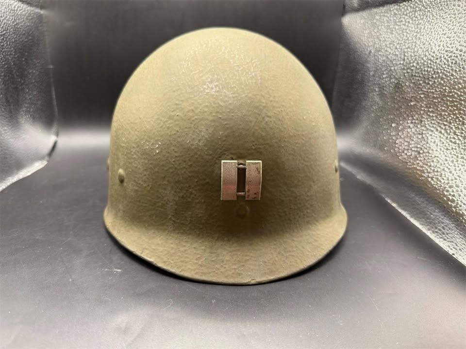 Vintage US M1 Helmet Liner Captain Rank 107th Infantry Crest 42nd Rainbow Div