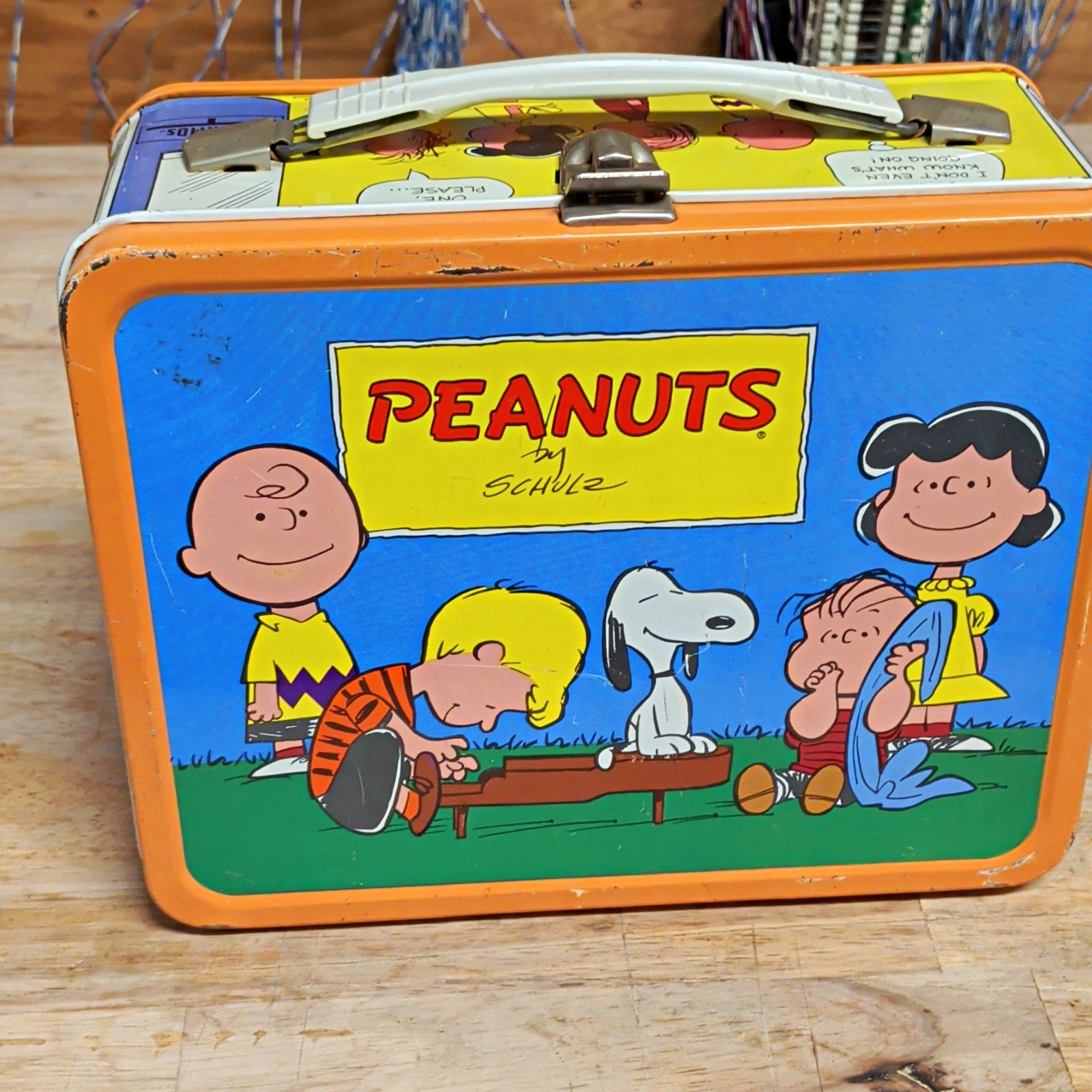 Peanuts by Schulz Thermos Metal Lunchbox 1970s Snoopy Charlie Brown