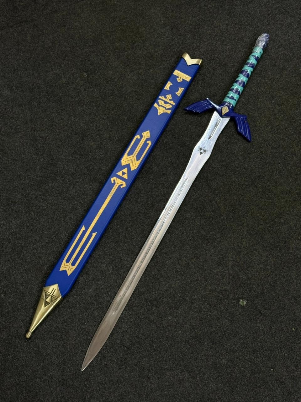 Legend of Zelda Ocarina of Time Master Sword Fixed Blade Sword Camping sword