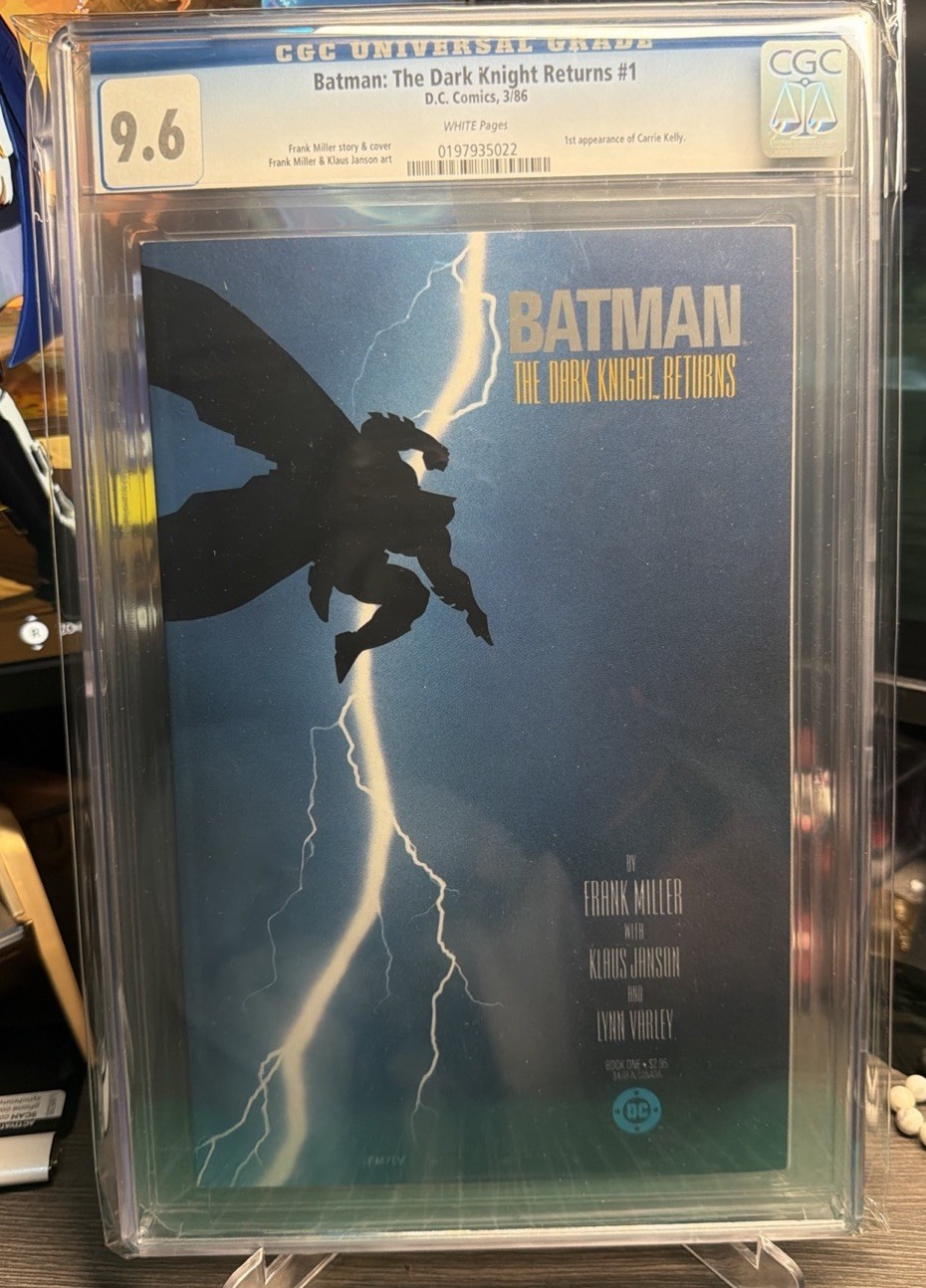 💫Batman: The Dark Knight Returns #1 (1986) CGC 9.6 White 1st Print Clean