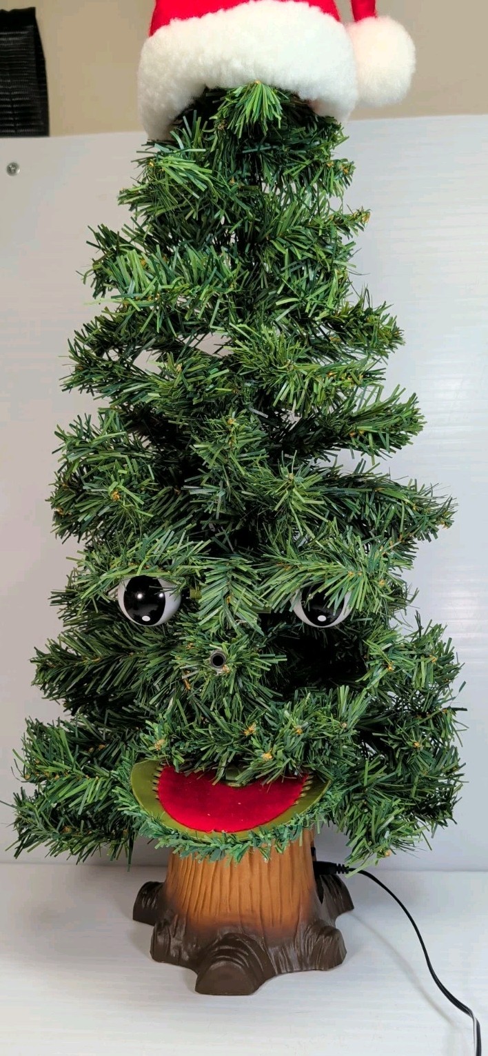 Vintage 1996 Gemmy Douglas Fir Talking Singing Christmas Tree 24\