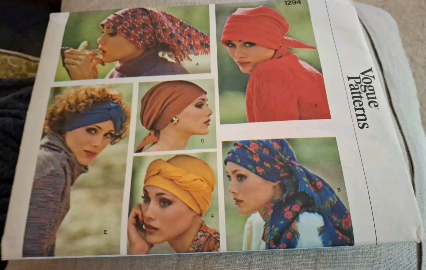 1970\'s VOGUE Misses\' Hats Pattern 1294 UNCUT