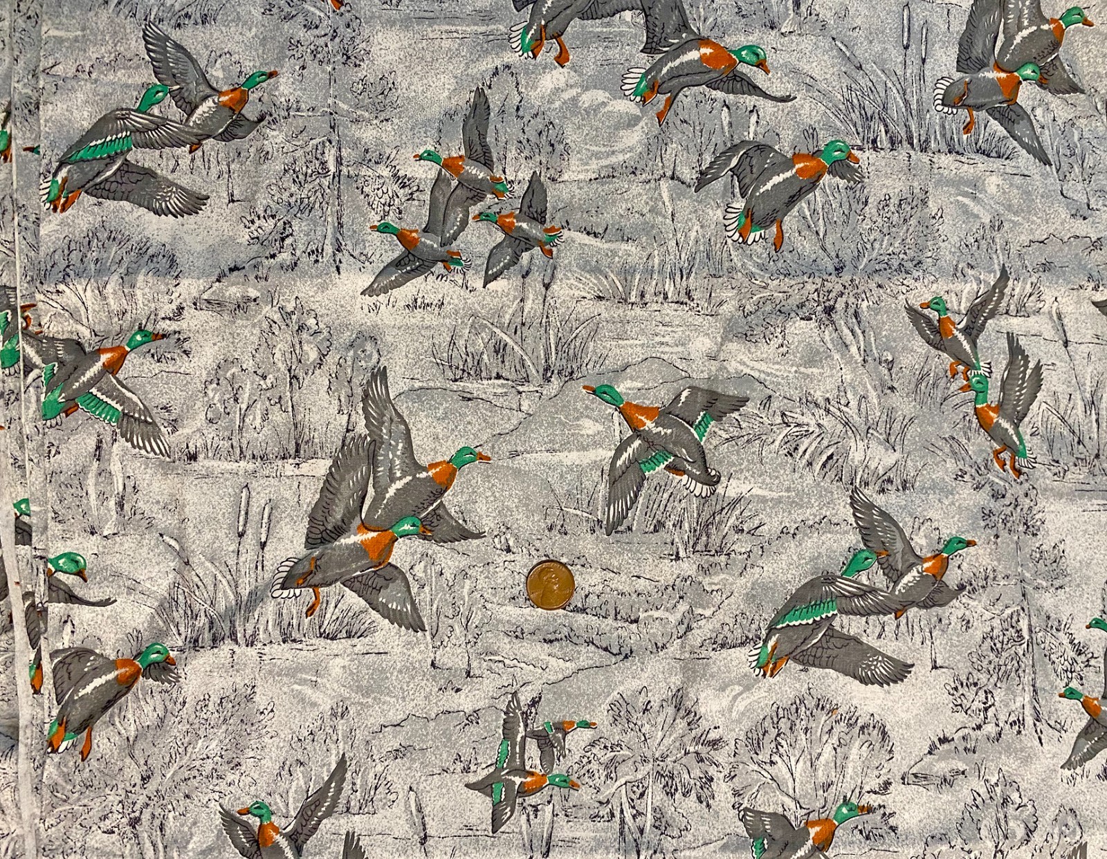 Vtg 50s Hunting Novelty Fabric Ducks on the Fly 9 Yards Cotton 36 In Wide