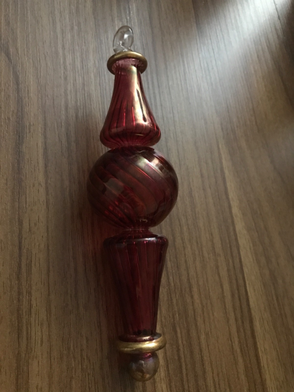 Large 5.5in Vintage Red/Gold Christmas Tree Ornament