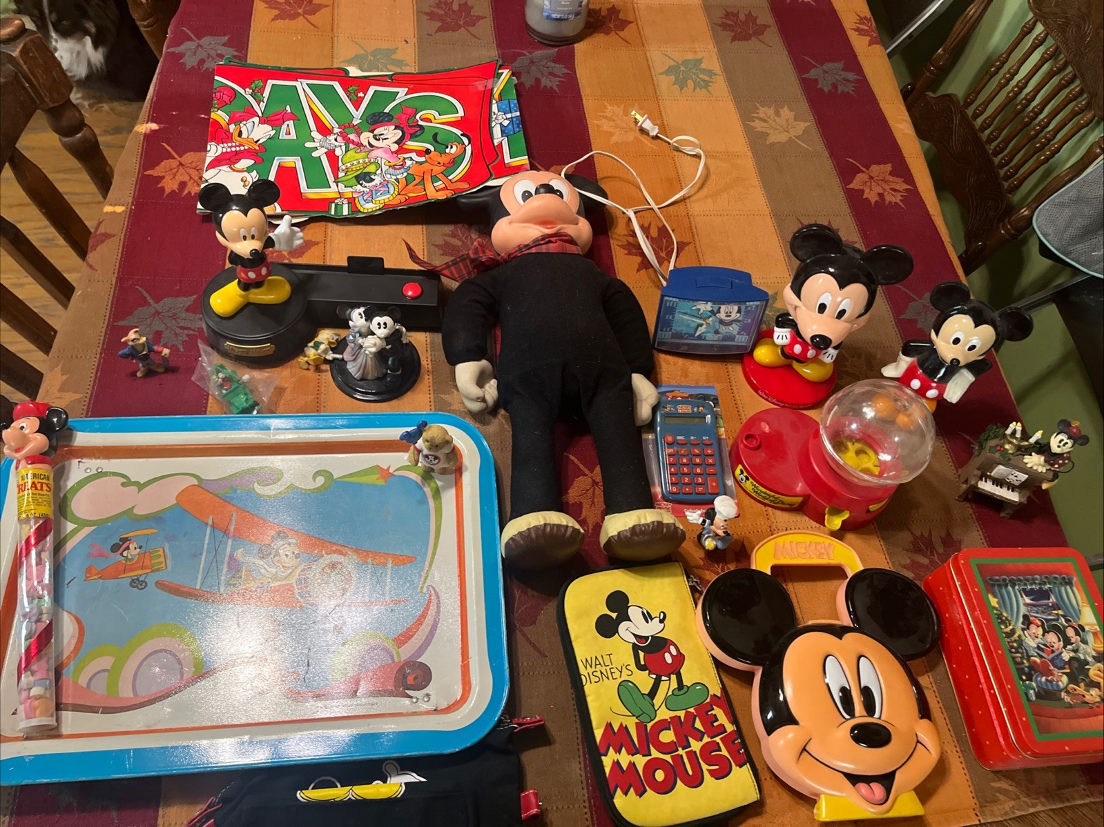 Huge Vintage Lot Of 20+ Walt Disney/Mickey Mouse Items-tv Tray, Clock, Figures 