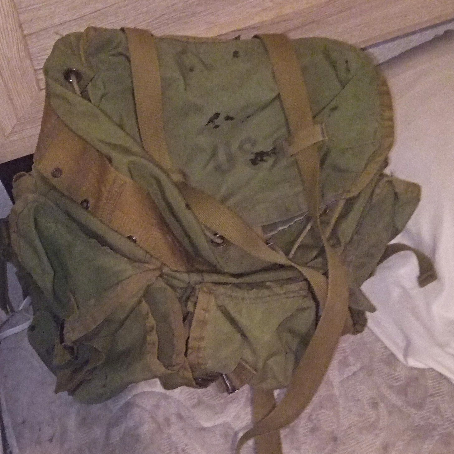 US Vietnam War Era Military Olive Drab Green Canvas Field Backpack w/ Straps