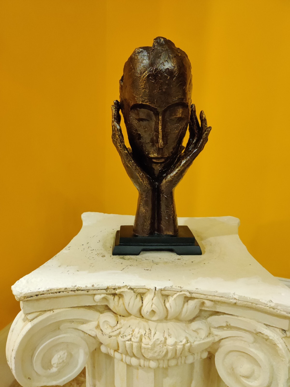 Grayson Lane Brown Stone Casual Sculpture