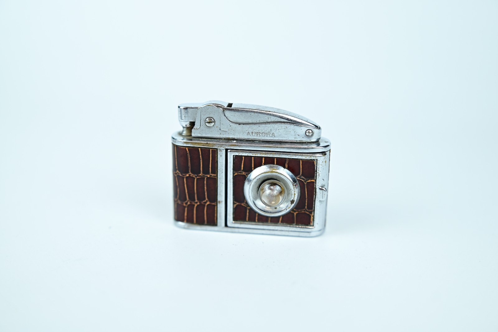 Vintage 1950s Penguin Aurora Neo Super Cigarette Lighter w Key Light 6cm W Japan