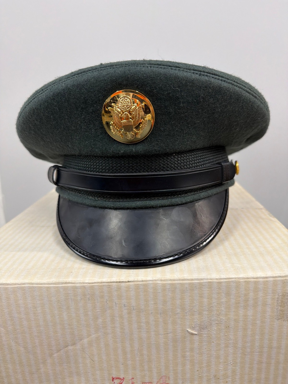 Vintage Kingform Deluxe Military Hat 7 1/4 Dark Green Wool U.S. Army insignia
