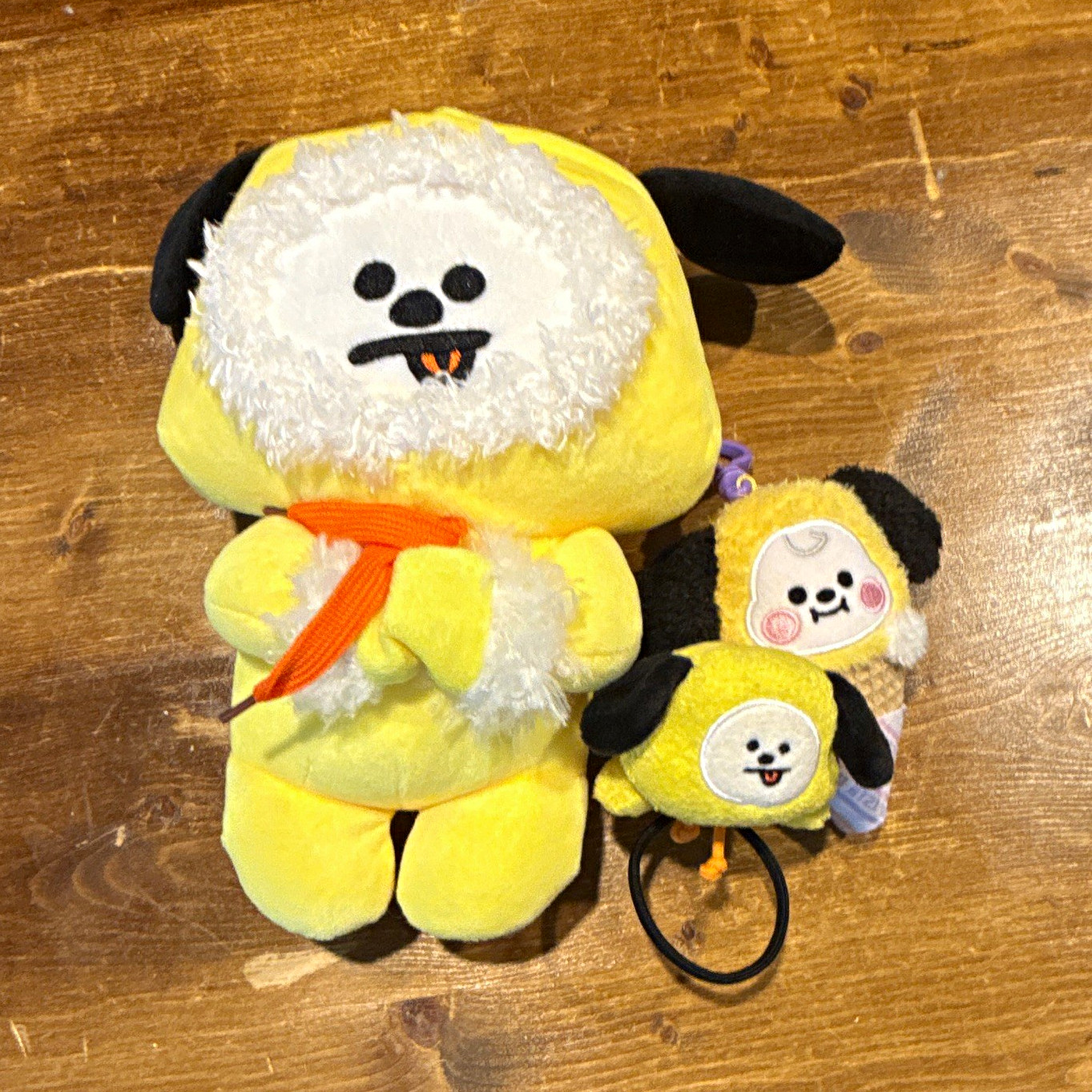 BTS CHIMMY Yellow Plush with Keychain and hair accessory. BTS Army